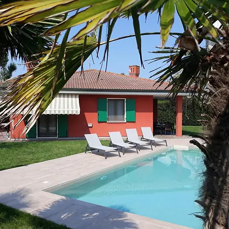 Lavanda Villa *