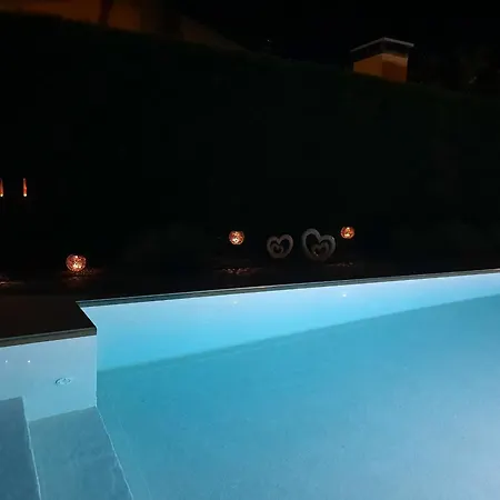 Lavanda Villa *